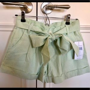 Lauren James shorts NWT